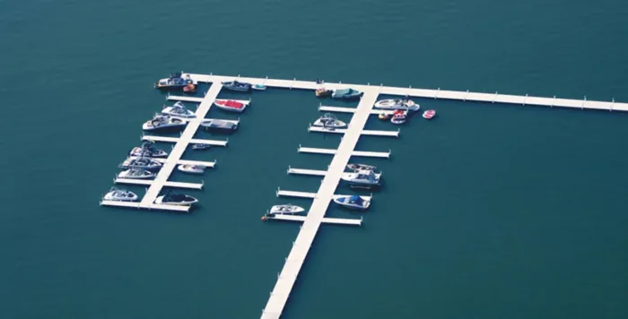 Hewitt Roll-A-Dock